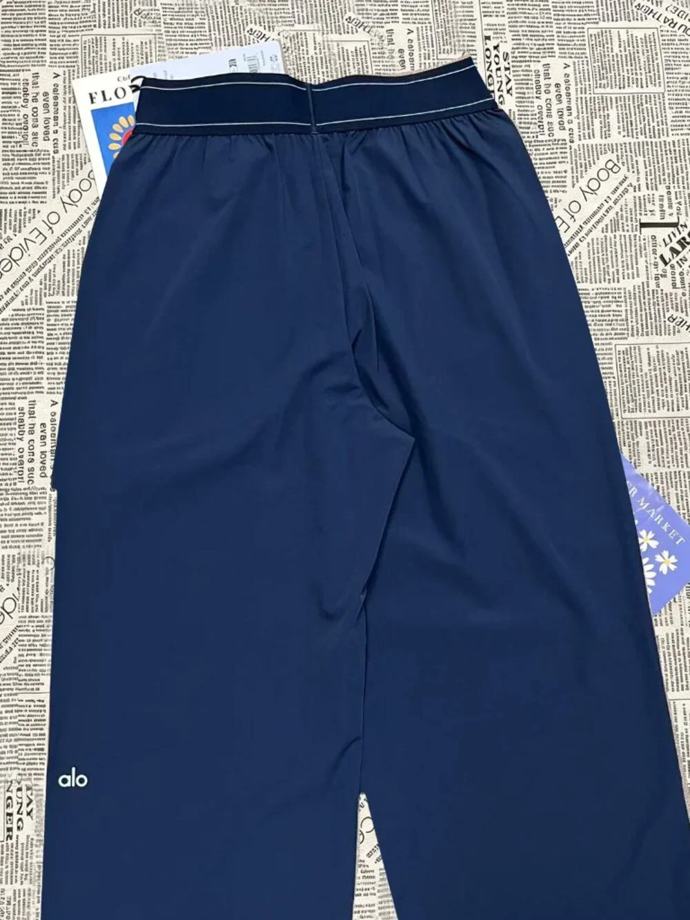 🛴NWT Authentic🎏 ALO Yoga Suit Up Trouser Navy Blue (Regular)